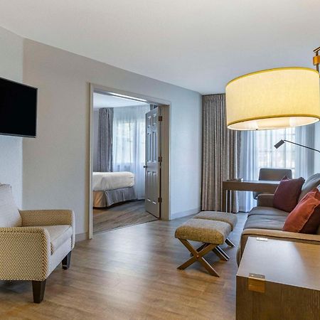 Windmill Suites Surprise - Phoenix, Ascend Hotel Collection Ngoại thất bức ảnh