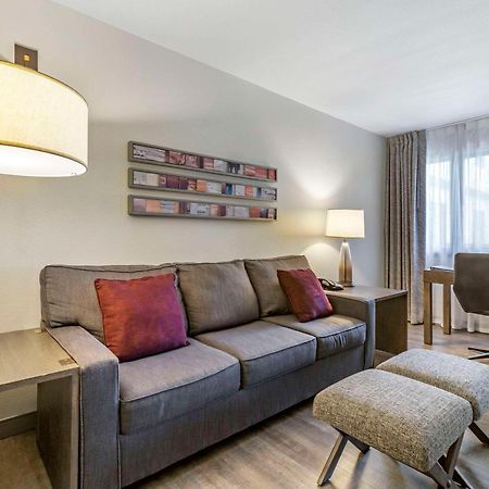 Windmill Suites Surprise - Phoenix, Ascend Hotel Collection Ngoại thất bức ảnh