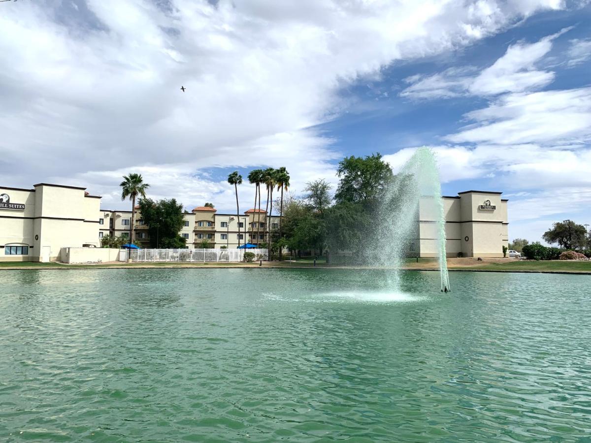 Windmill Suites Surprise - Phoenix, Ascend Hotel Collection Ngoại thất bức ảnh