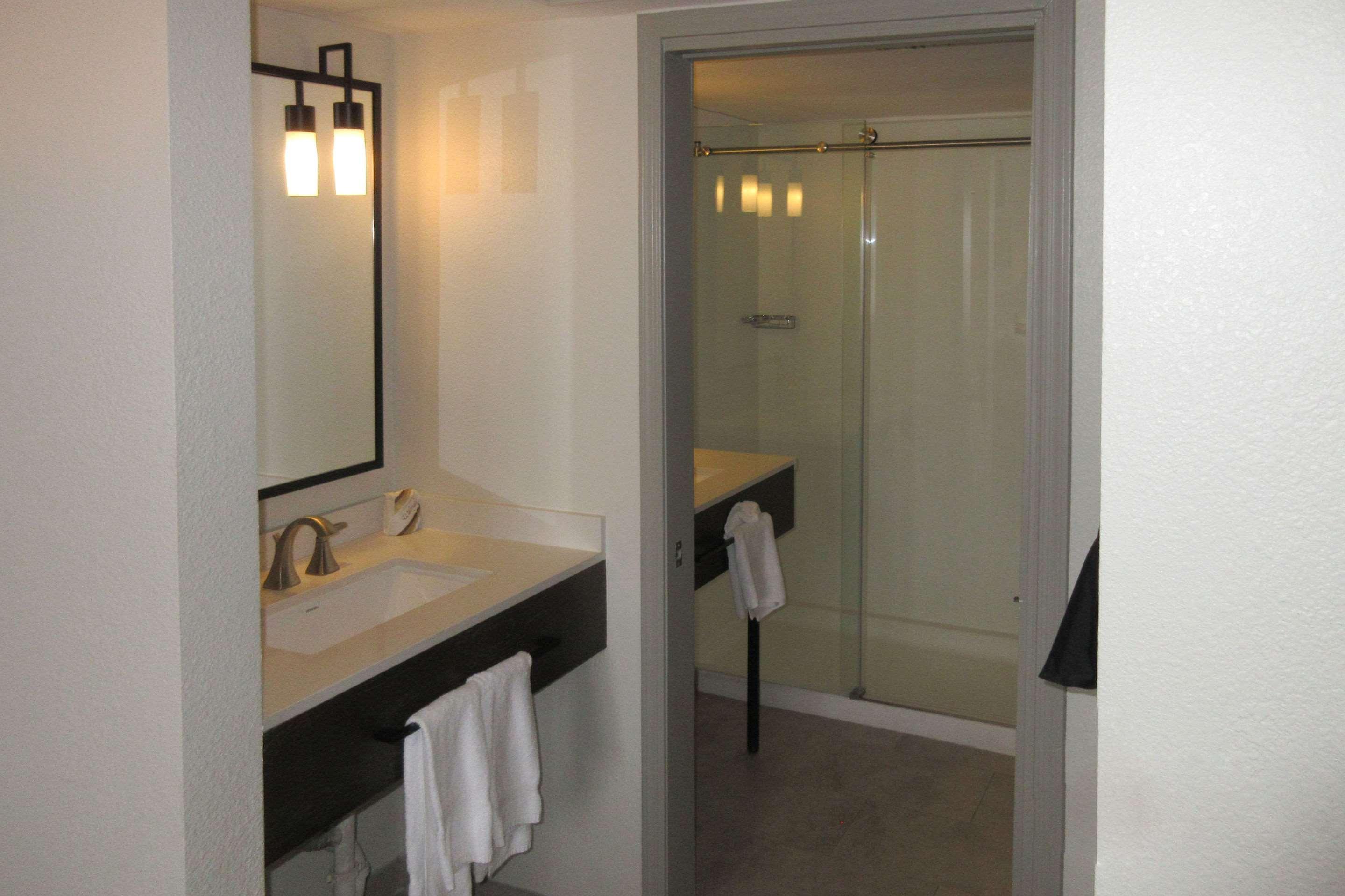 Windmill Suites Surprise - Phoenix, Ascend Hotel Collection Ngoại thất bức ảnh