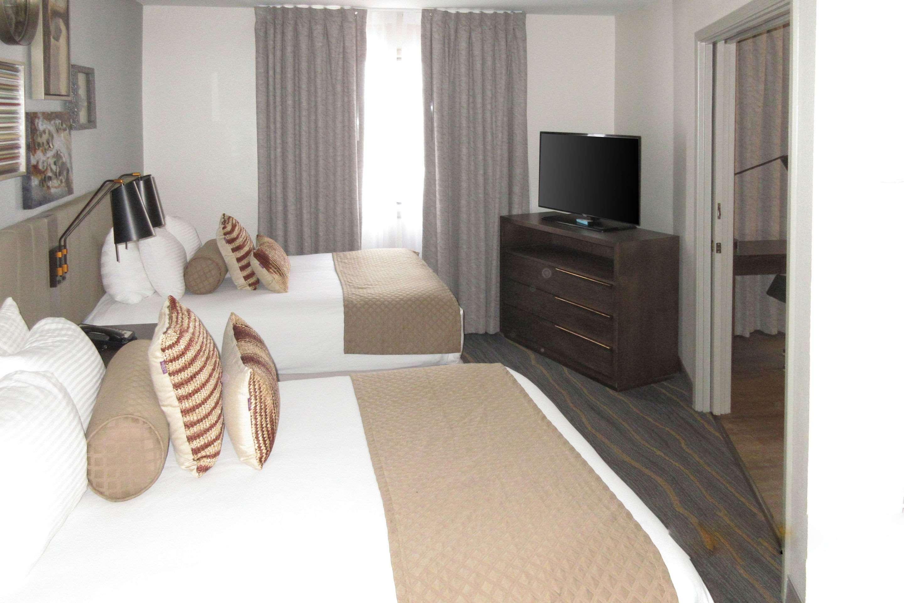 Windmill Suites Surprise - Phoenix, Ascend Hotel Collection Ngoại thất bức ảnh